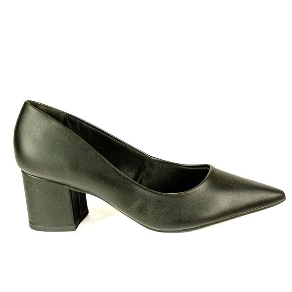 Sapato Scarpin Em Material Tecnológico Preto 20662