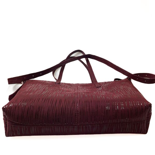 Bolsa Feminina em Couro Texturizado Almofadada Marsala