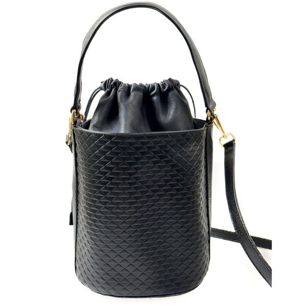 Bolsa Feminina em Couro Texturizado Preto Aurora