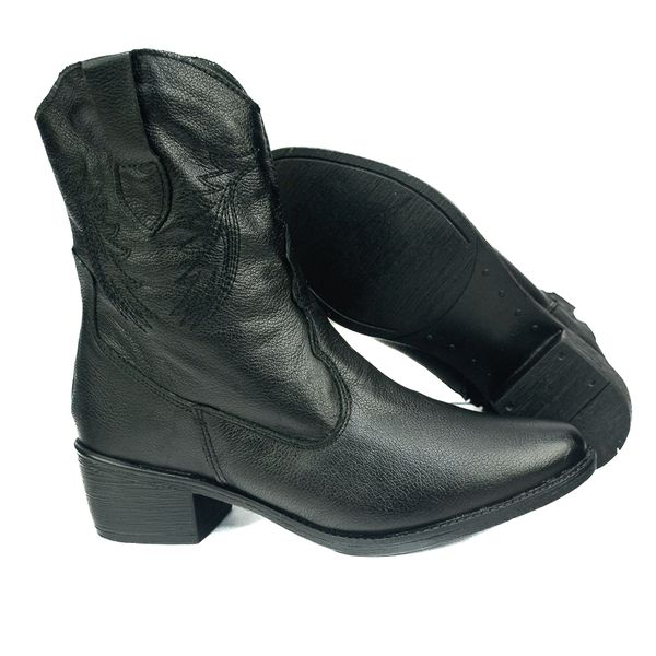 Bota Country Feminina em Couro com Bordado 40F213-PRETA
