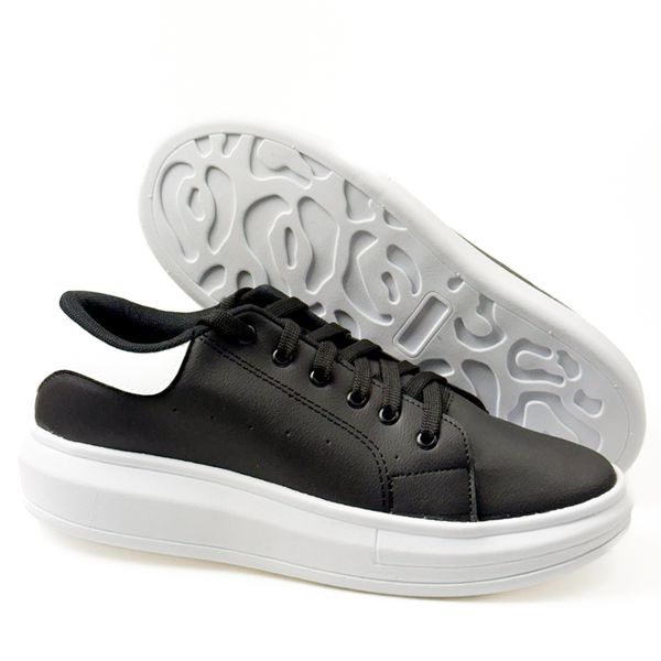 Tênis Masculino em Material Tecnológico Preto 3006