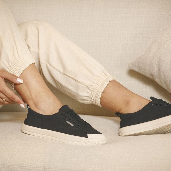 Tênis Feminino Preto - Sapato Casual Confortável - Sola Branca com
