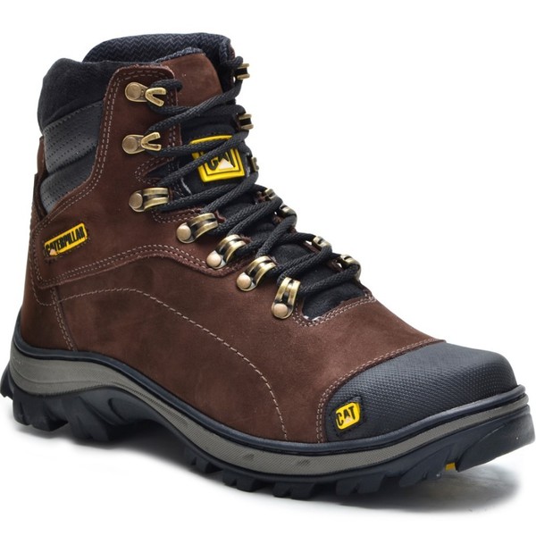 bota caterpillar adventure café