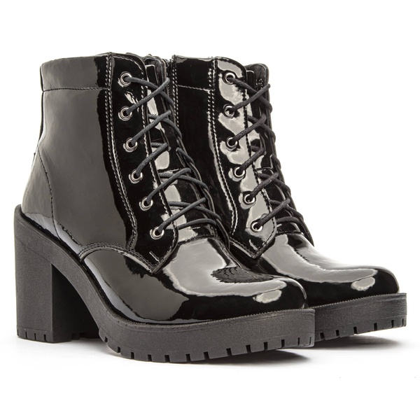 BOTA JADE CANO BAIXO VERNIZ PRETO | Arco íris Shoes | Sapatos Femininos  Alternativos