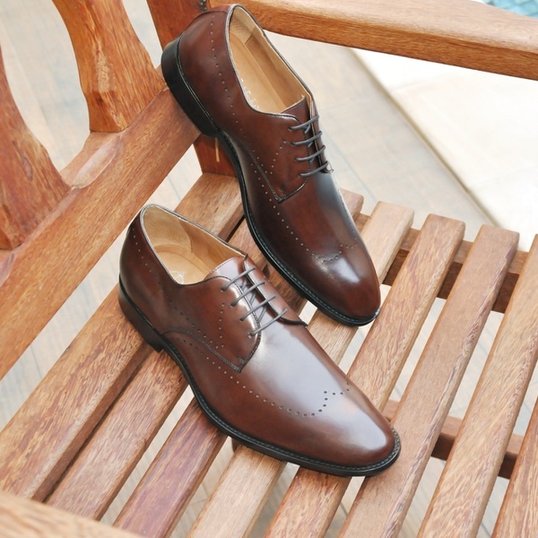 sapato social derby marrom