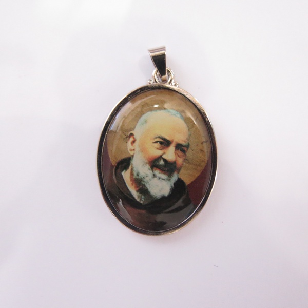Medalha Oval São Padre Pio 4 cm
