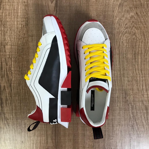 tenis dolce gabbana brilhoso