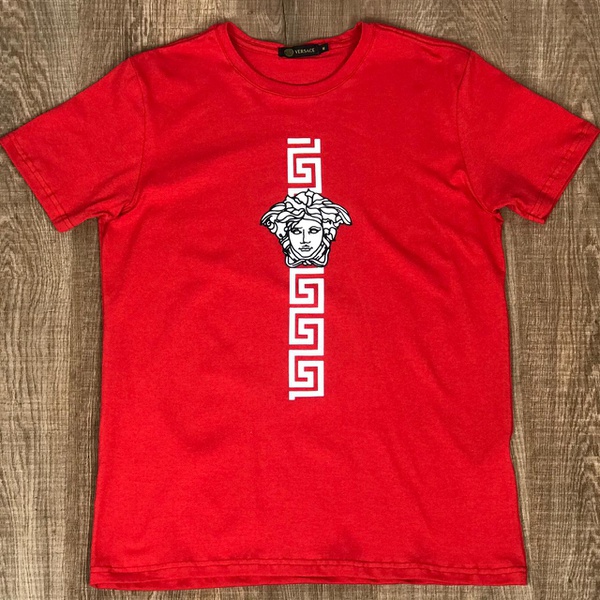 blusa preta com manga longa