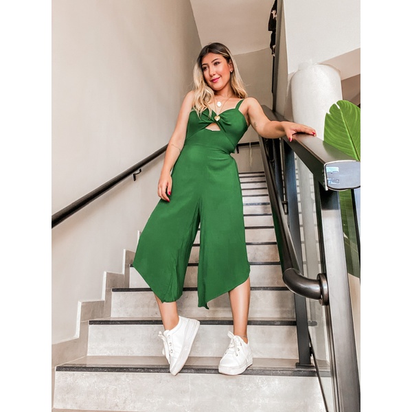 tenis plataforma com macacao