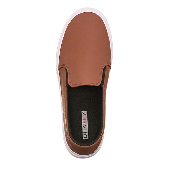 slip on marrom feminino