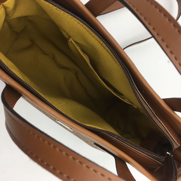 radley multi compartment bolsa