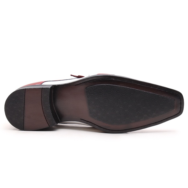 sapato social vermelho e branco