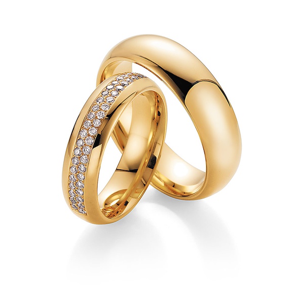 Aliança de Casamento em Ouro 18k Cravejada com Diamantes