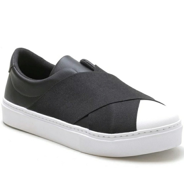 TÊNIS ADIDAS SLIP ON PRETO E BRANCO