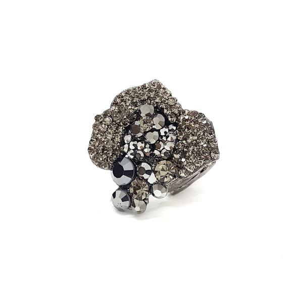 Anel luxuoso de flor com pedras black diamond 13748