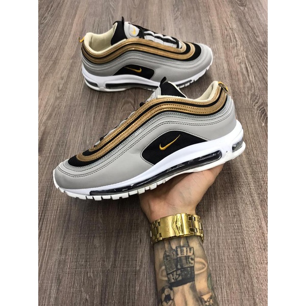 nike 97 dourado