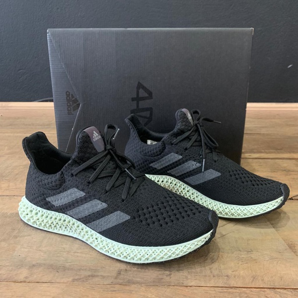 adidas preto com verde