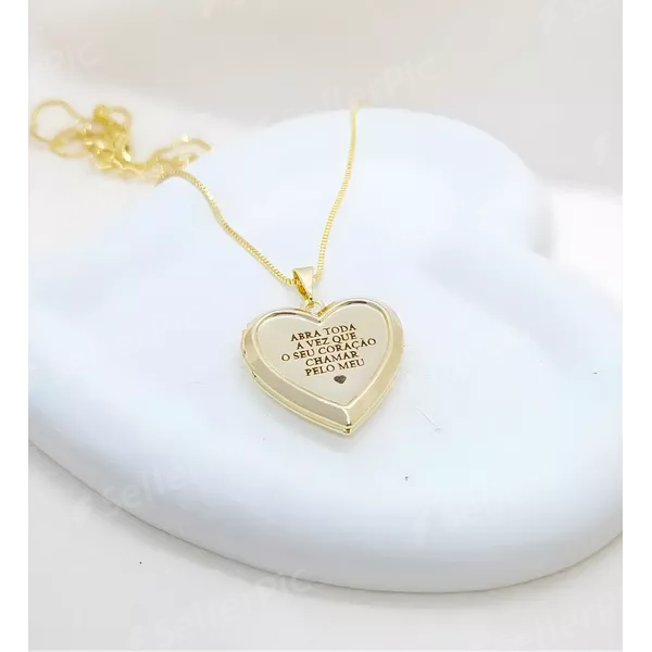 Colar Relicário Coração Com Nome e Foto Banhado a Ouro