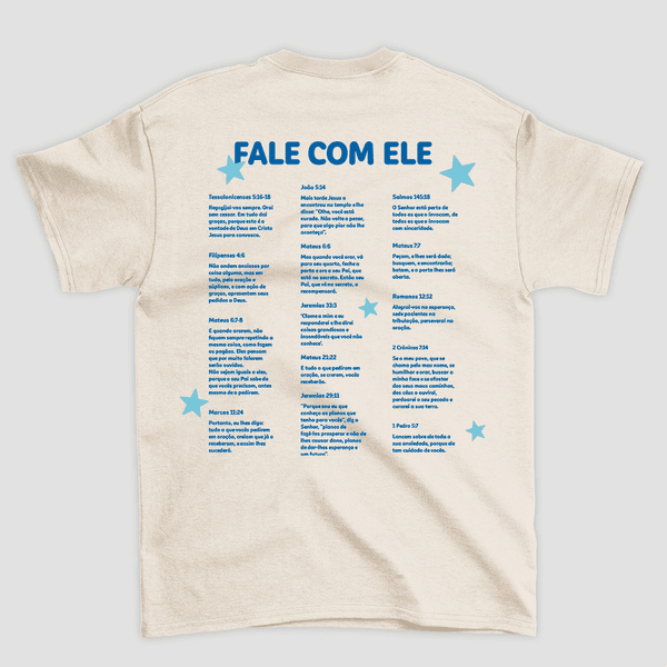 Camiseta Básica Deus Está Contigo