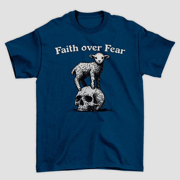 Camiseta Básica Faith Over Fear