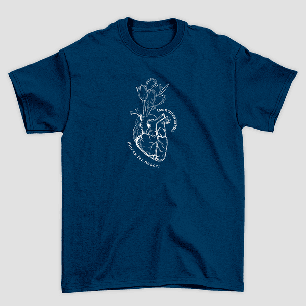 Camiseta Básica Flores das Feridas