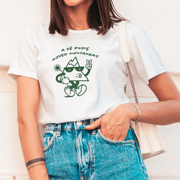 Camiseta Básica A Fé Move Montanhas