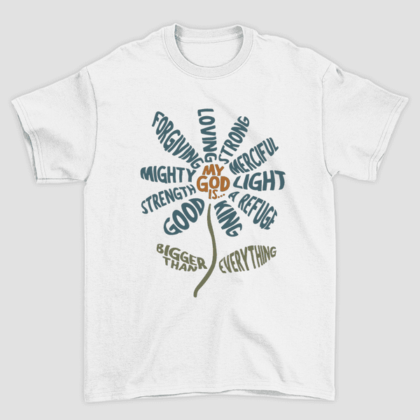 Camiseta Básica My God Is