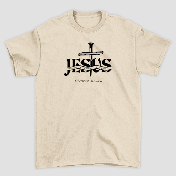 Camiseta Básica O Amor Me Amou 
