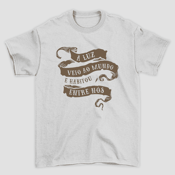 Camiseta Básica A Luz Que Habita