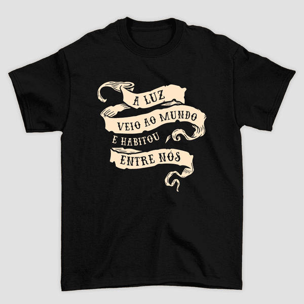 Camiseta Básica A Luz Que Habita