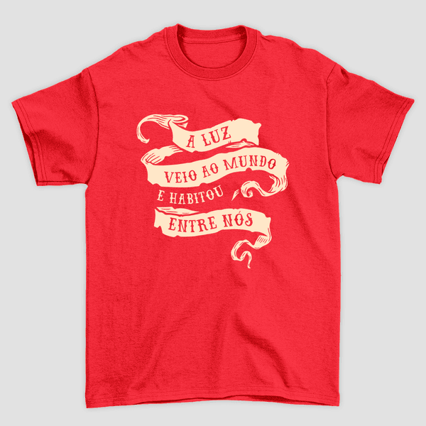 Camiseta Básica A Luz Que Habita