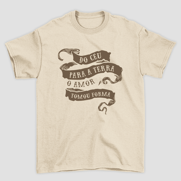 Camiseta Básica O Amor Nasceu