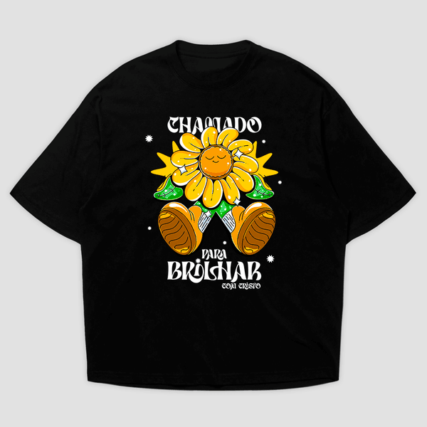 Camiseta Oversized Brilhar com Cristo