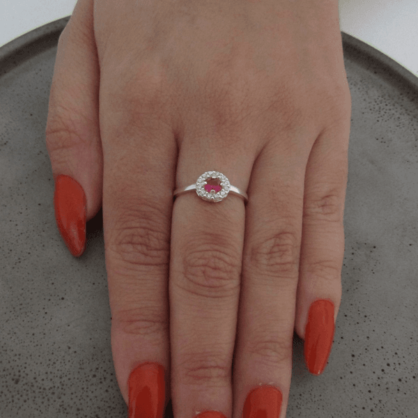 ANEL ZIRCÔNIA ROSA CEREJA 4MM GALERIA CRAVEJADA CRISTAL