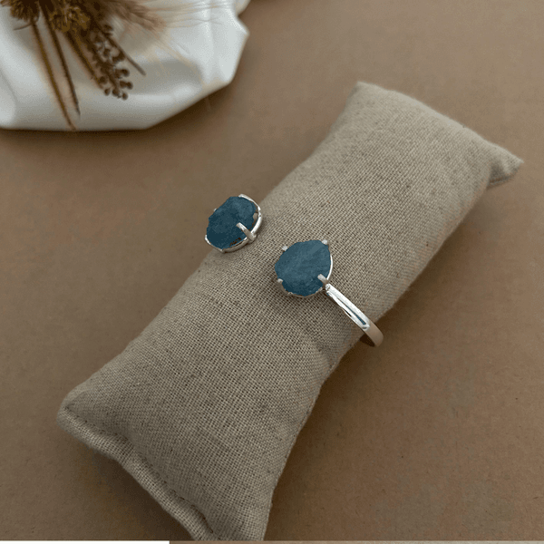 BRACELETE REGULÁVEL COM 2 PEDRAS NATURAIS BRUTA ACQUA MARINHA