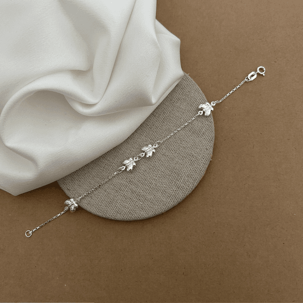 PULSEIRA 4 BORBOLETAS PRATA CLARA 2 FACES CARTIER 18CM