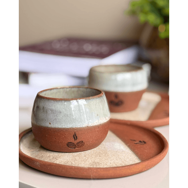 Kit Copo + Prato Redondo em Cerâmica Bege/Terracota