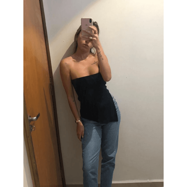 Blusa assimétrica Yala Preta