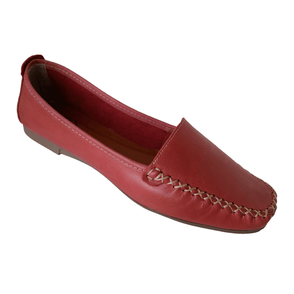 Mocassim Feminino em Couro Vermelho / Liso
