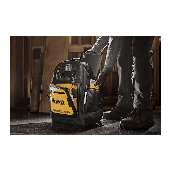 MOCHILA 18" PROFISSIONAL DWST560102 