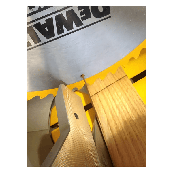 SERRA ESQUADRIA 12" 220V COM BRAÇO TELESCÓPICA DWS780-B2
