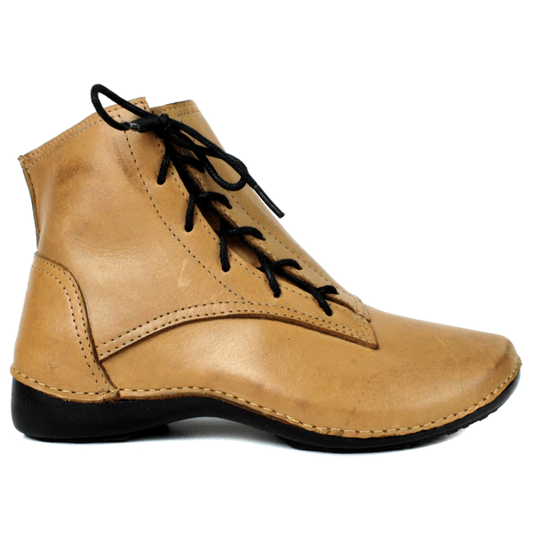 Bota Ortopédica Feminina em Couro Legítimo com Palmilha Gel - Caramelo - Sola Preta (AL035)