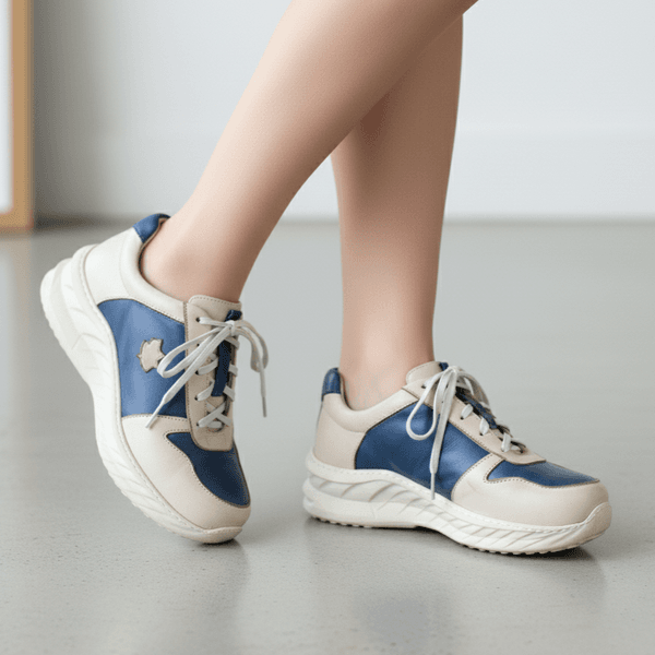 Tênis Feminino em Couro Legítimo com Palmilha em Gel - Azul /Off - Sola Off (CAF001) 