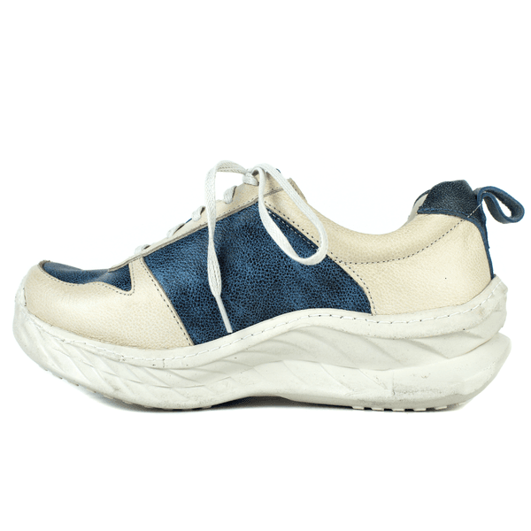 Tênis Feminino em Couro Legítimo com Palmilha em Gel - Bicolor Azul - Off (CAF001)