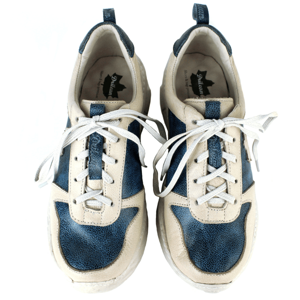 Tênis Feminino em Couro Legítimo com Palmilha em Gel - Bicolor Azul - Off (CAF001)