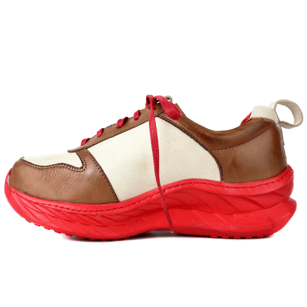 Tênis Feminino em Couro Legítimo com Palmilha em Gel - Off White /Castanho - Sola Vermelha (CAF001) 