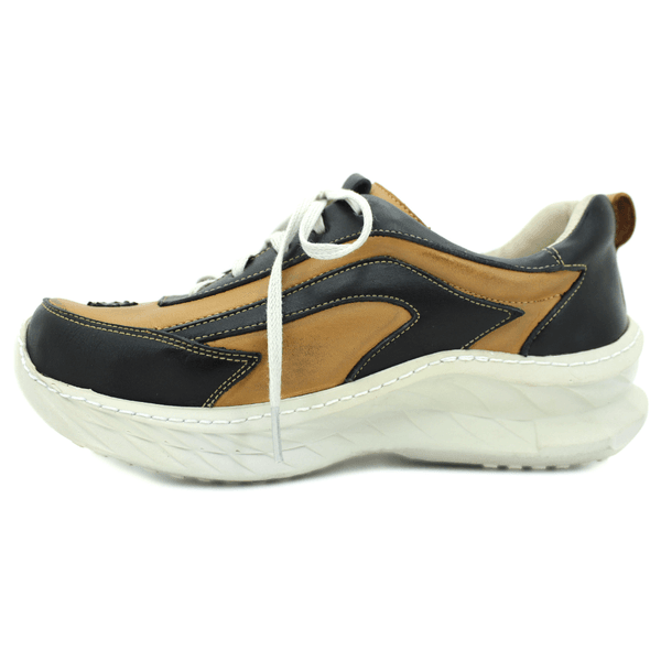 Tênis Feminino em Couro Legítimo com Palmilha em Gel - Caramelo - Preto - Sola Off (CAF003)