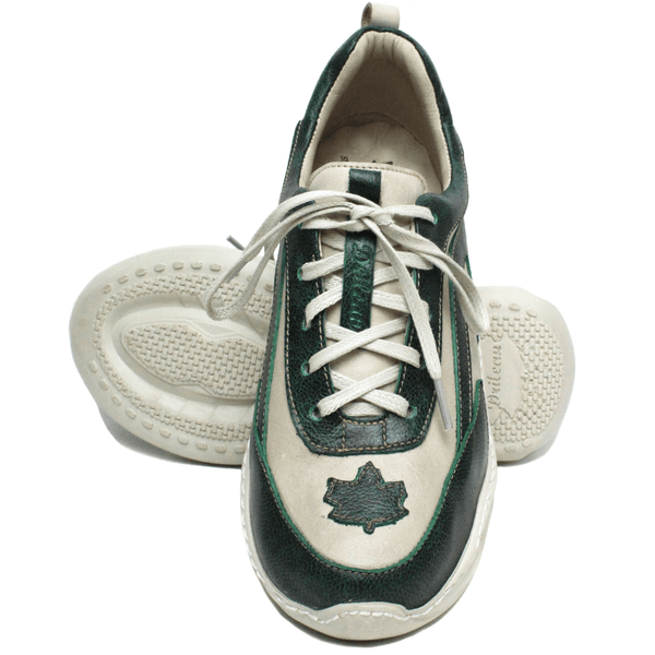 Tênis Feminino em Couro Legítimo com Palmilha em Gel - Off White/Bicolor Verde - Sola Off (CAF003)