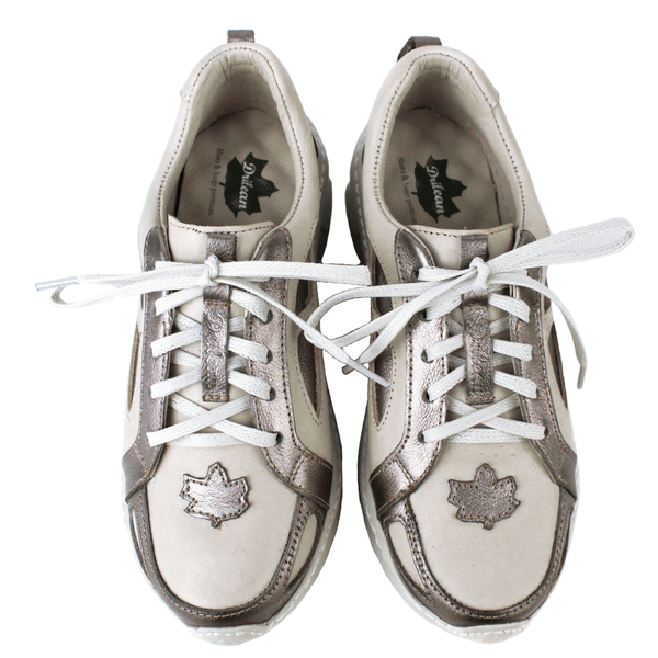Tênis Feminino em Couro Legítimo com Palmilha em Gel - Off White /Onix - Sola Off (CAF004)