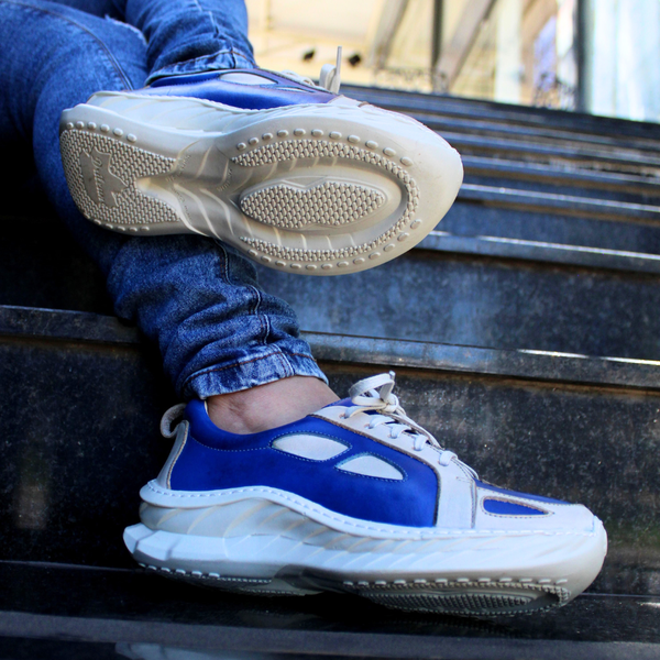 Tênis Feminino em Couro Legítimo com Palmilha em Gel - Royal - Off White - Sola Off (CAF004)